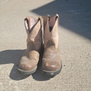Women's Ariat boots Size 7